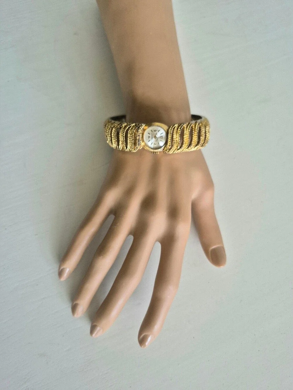 Rare Paul Garnier Vintage Gold-Tone Women's Watch with Textured Wave Bracelet